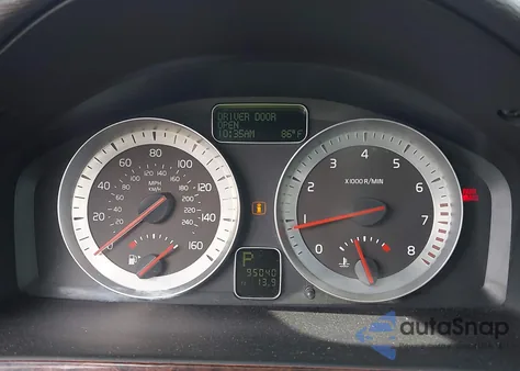 2011 Volvo C70 T5 from USA, damaged, VIN YV1672MC3BJ117889